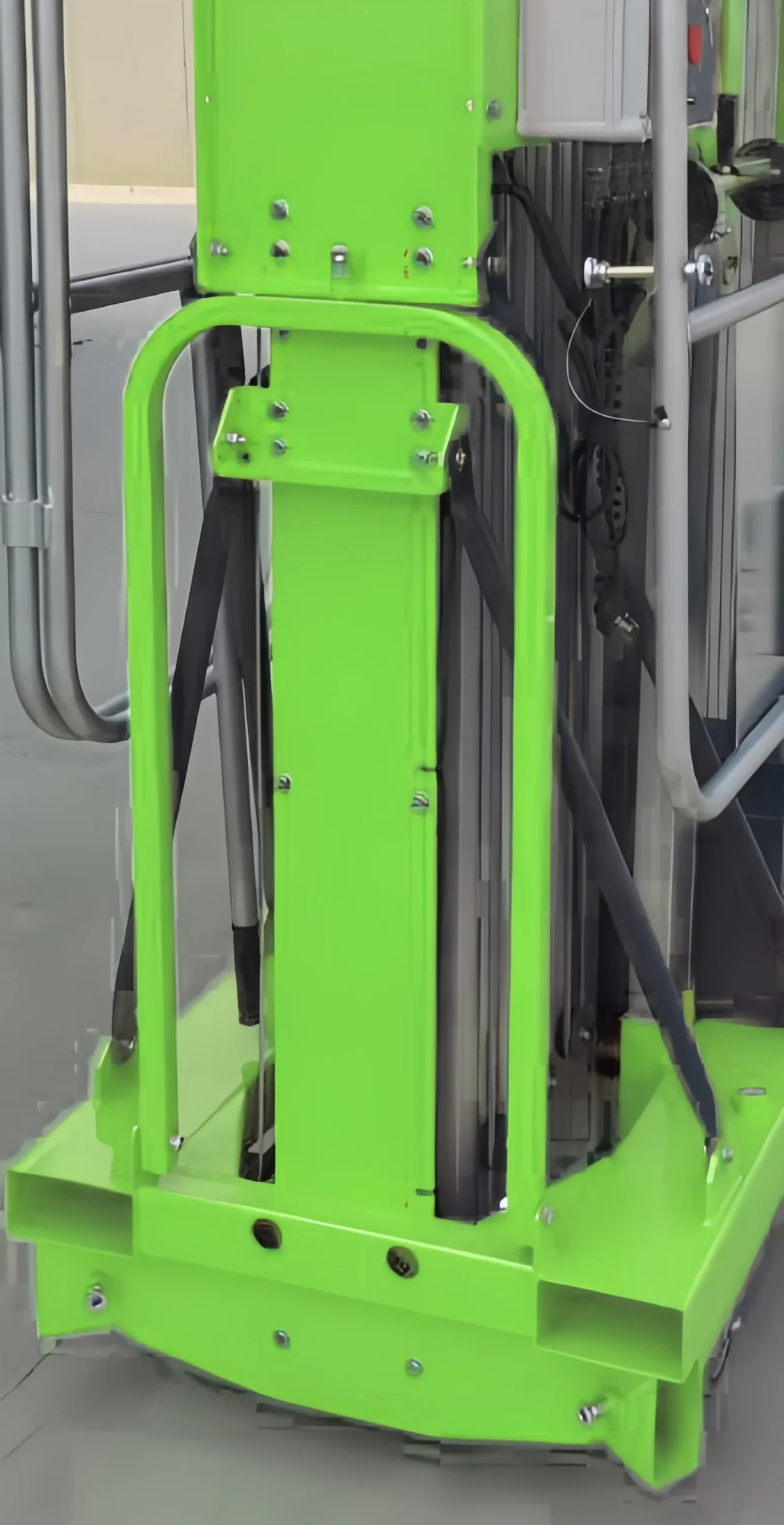 Double Mast Mobile Vertical Lift