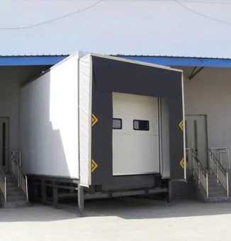 Dock house for weather-protected loading bay access